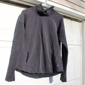 Layer 8 Size Large Crewneck Sweatshirt